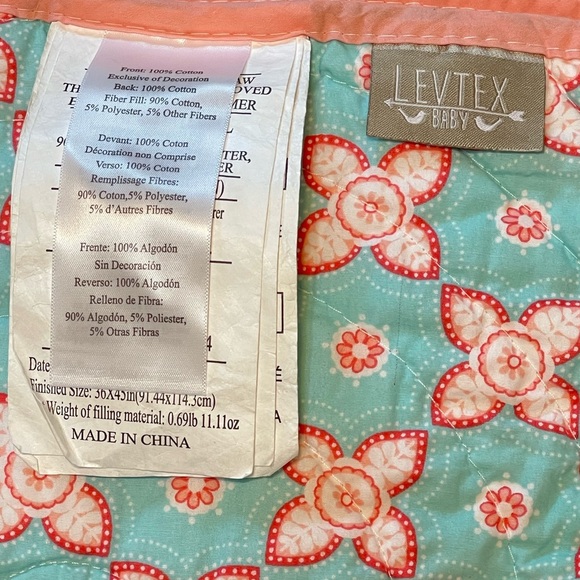Levtex Baby Crib Embroidered Quilt Blanket EUC - Picture 5 of 8